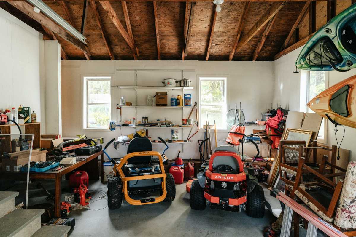 Turn Your Garage Chaos into an Organized Refuge